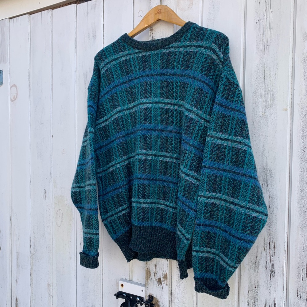Vintage Wool Plaid Oversized Crewneck Sweater | Scottish Plaid Flannel Sweater - Picture 9 of 9